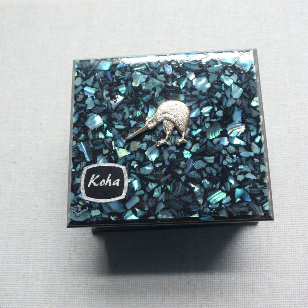 Vintage Koha New Zealand Trinket Box, Paua Shell Lidded Box